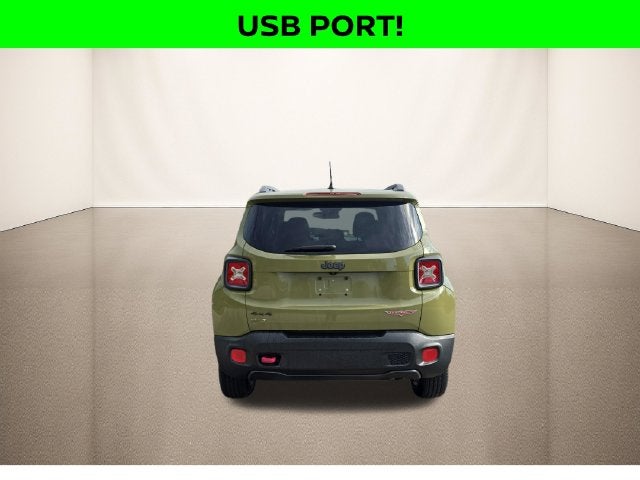 2015 Jeep Renegade Trailhawk