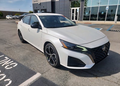 2025 Nissan Altima SR