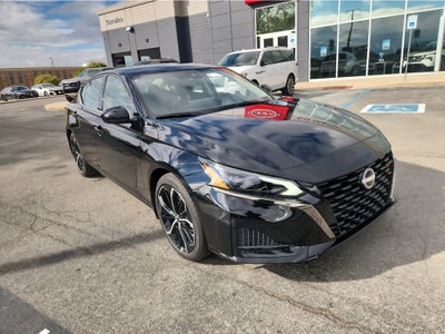 2025 Nissan Altima SR