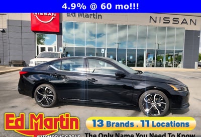 2025 Nissan Altima SR