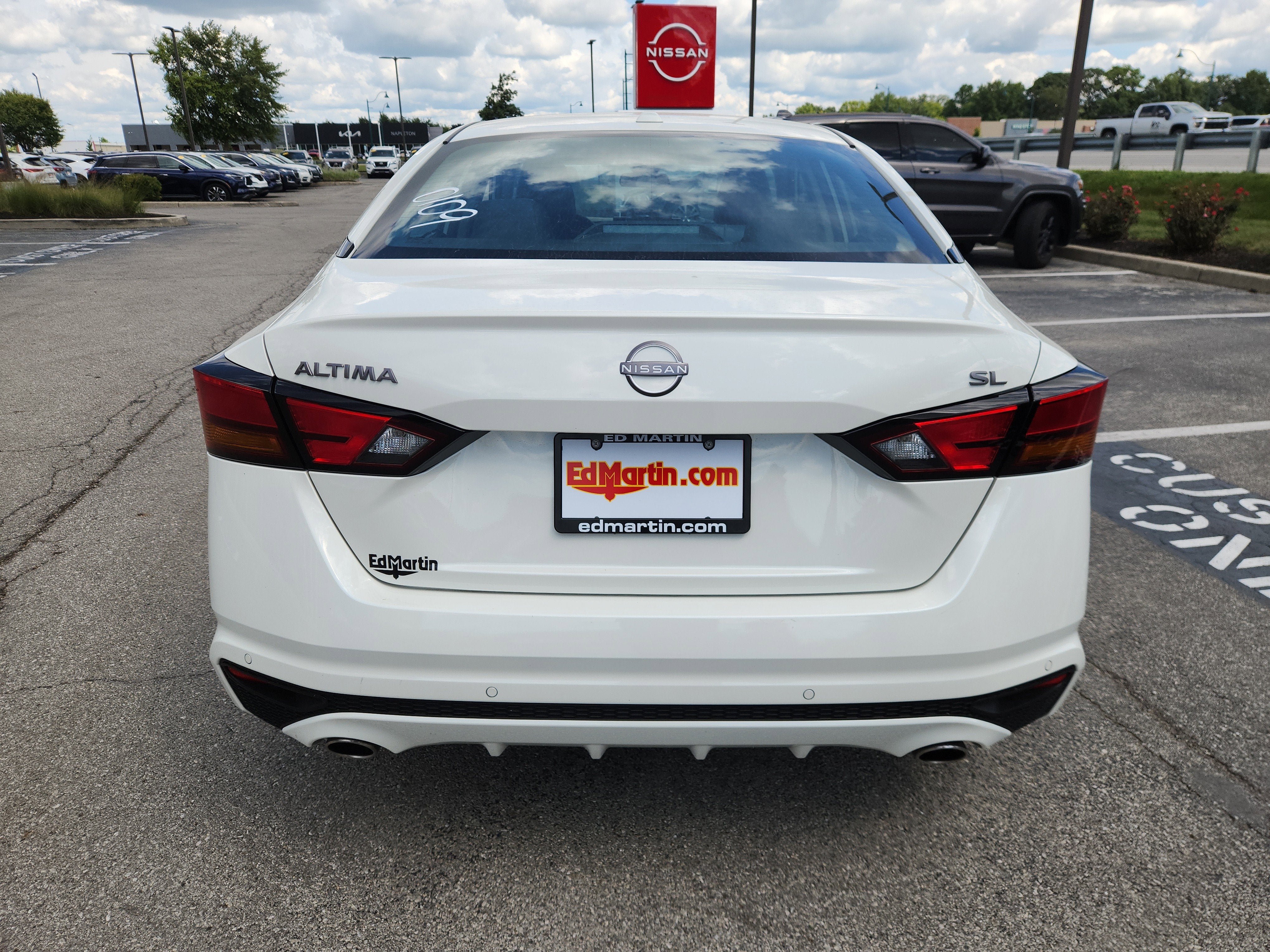 2025 Nissan Altima SL