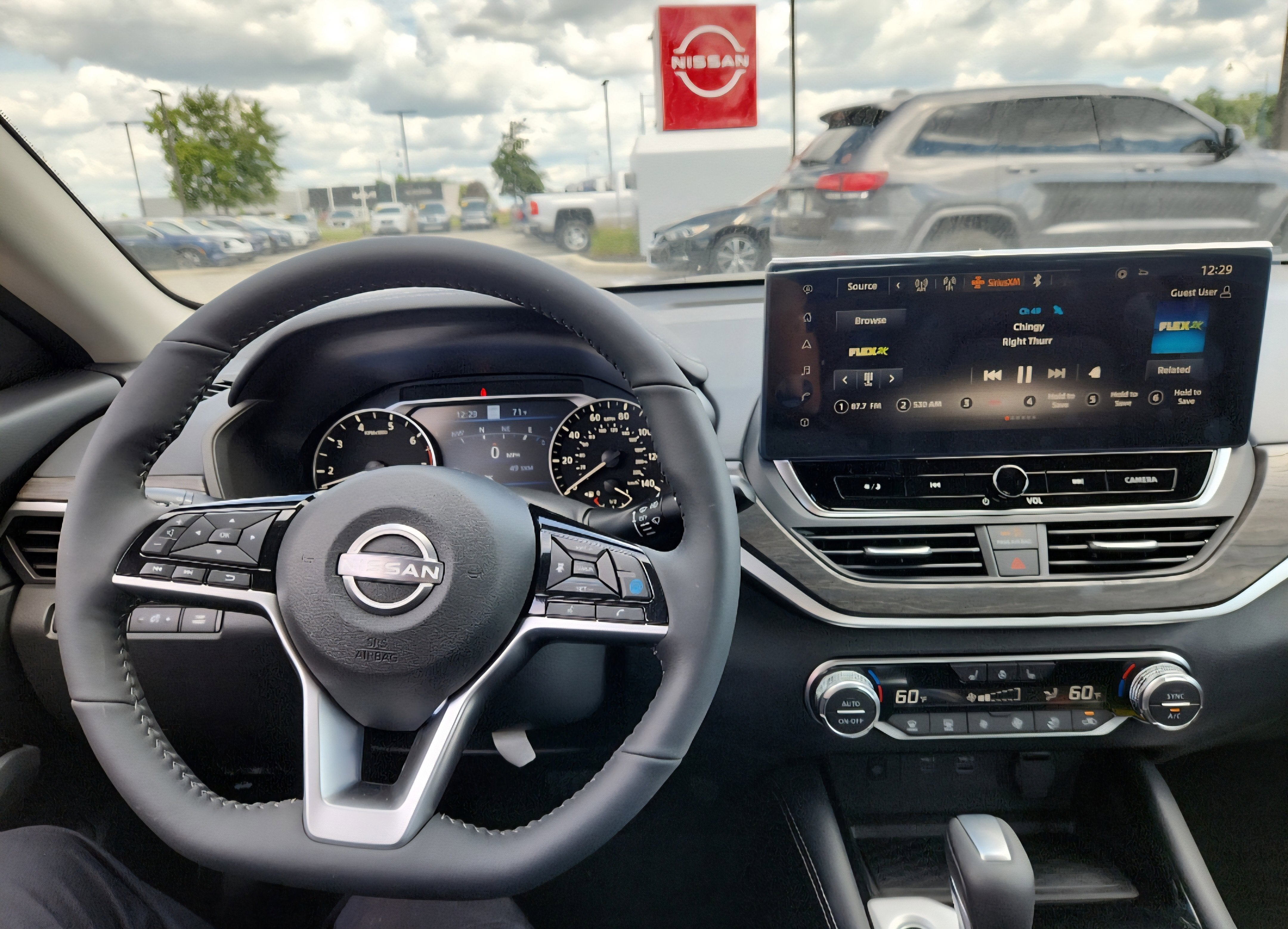 2025 Nissan Altima SL