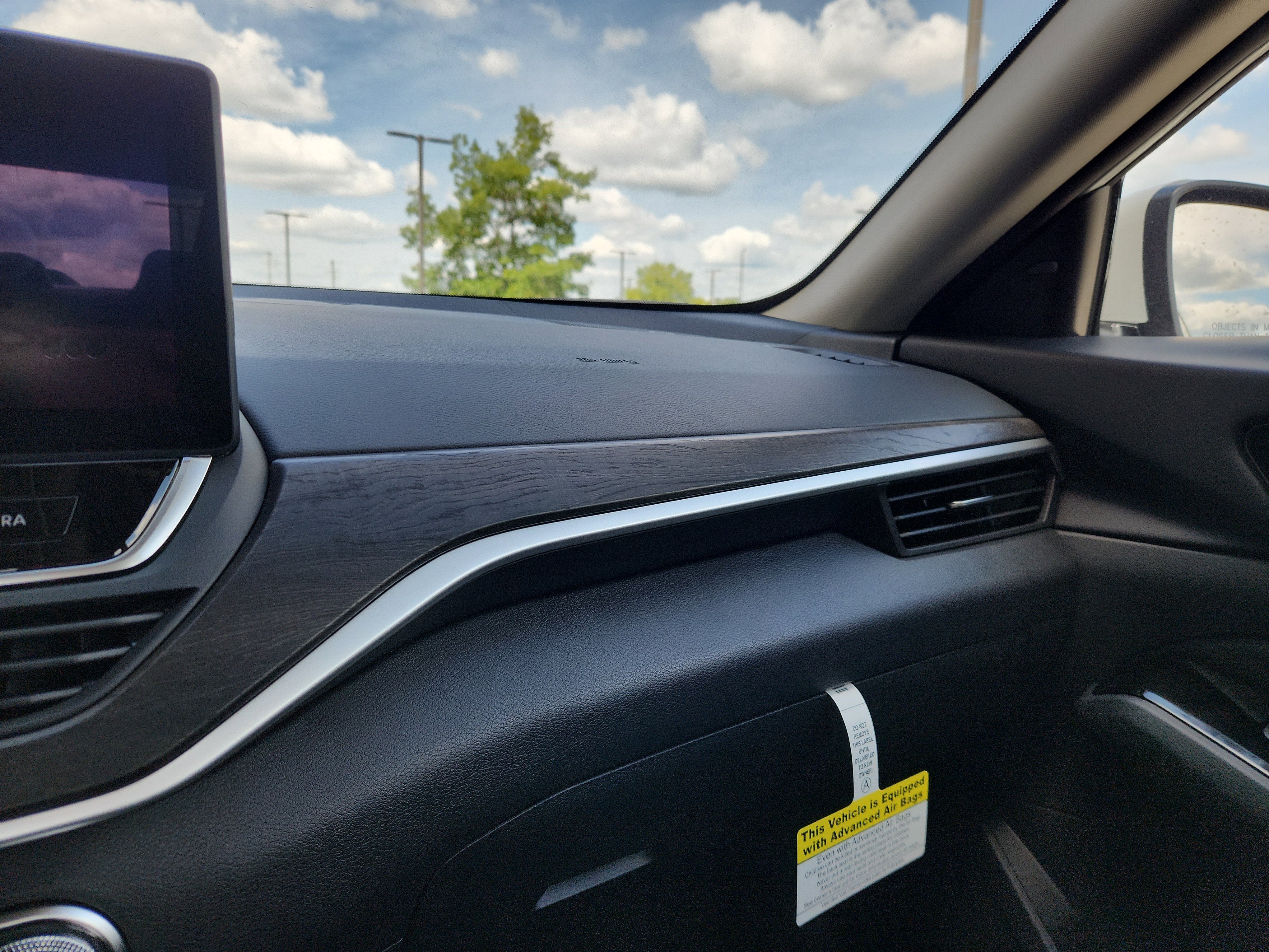 2025 Nissan Altima SL