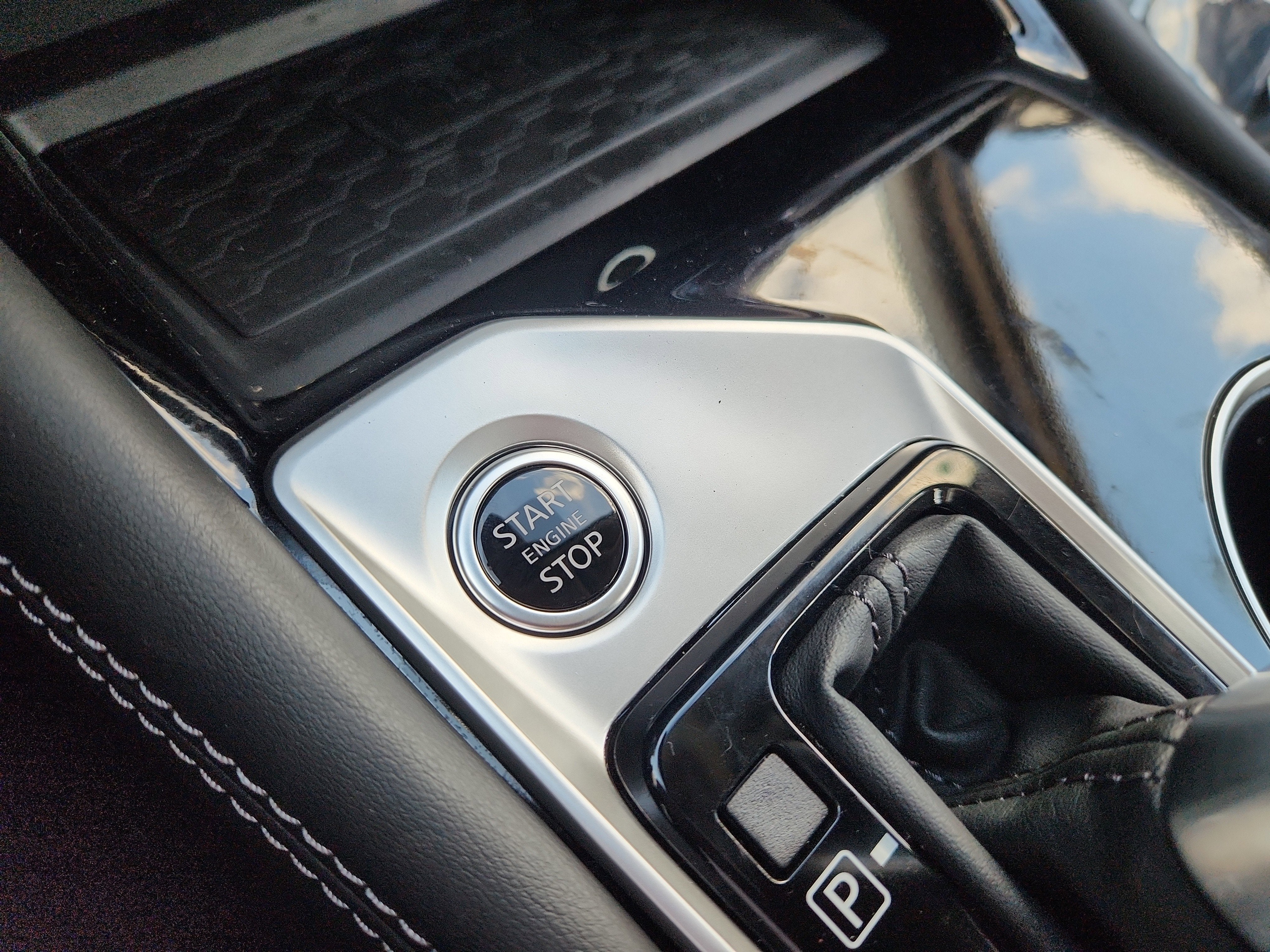 2025 Nissan Altima SL