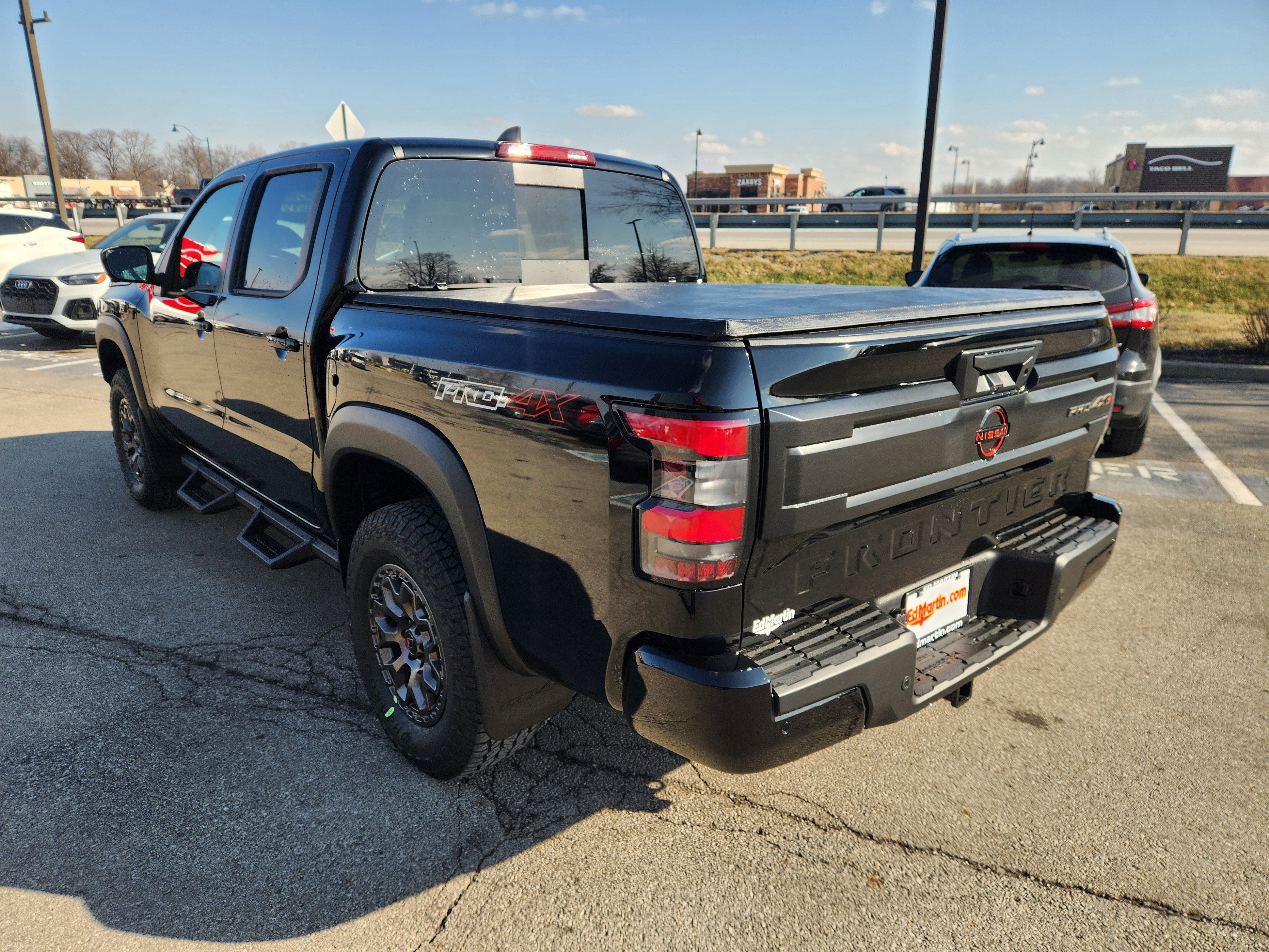 2026 Nissan Frontier PRO-4X w/R Package