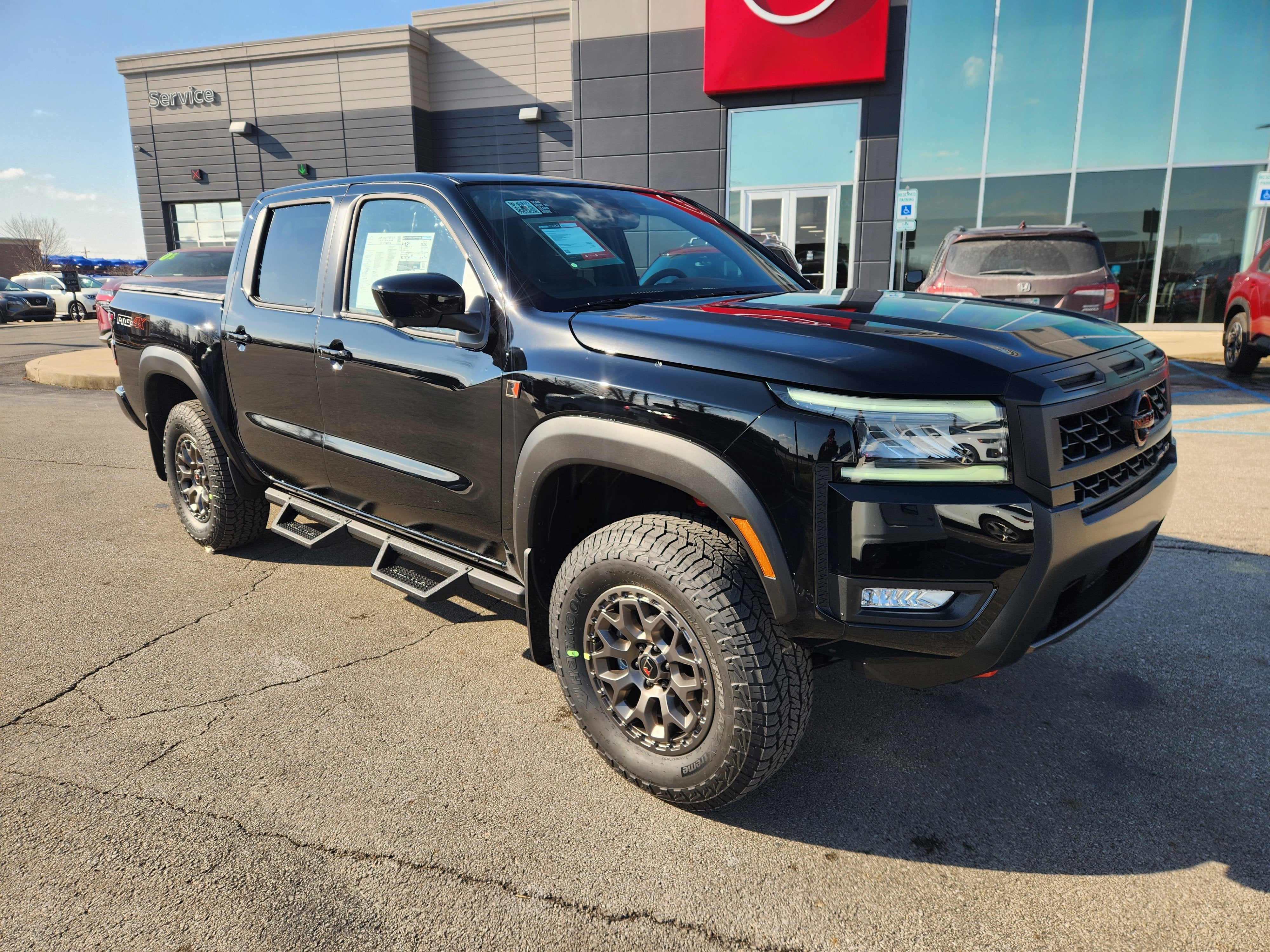 2026 Nissan Frontier PRO-4X w/R Package