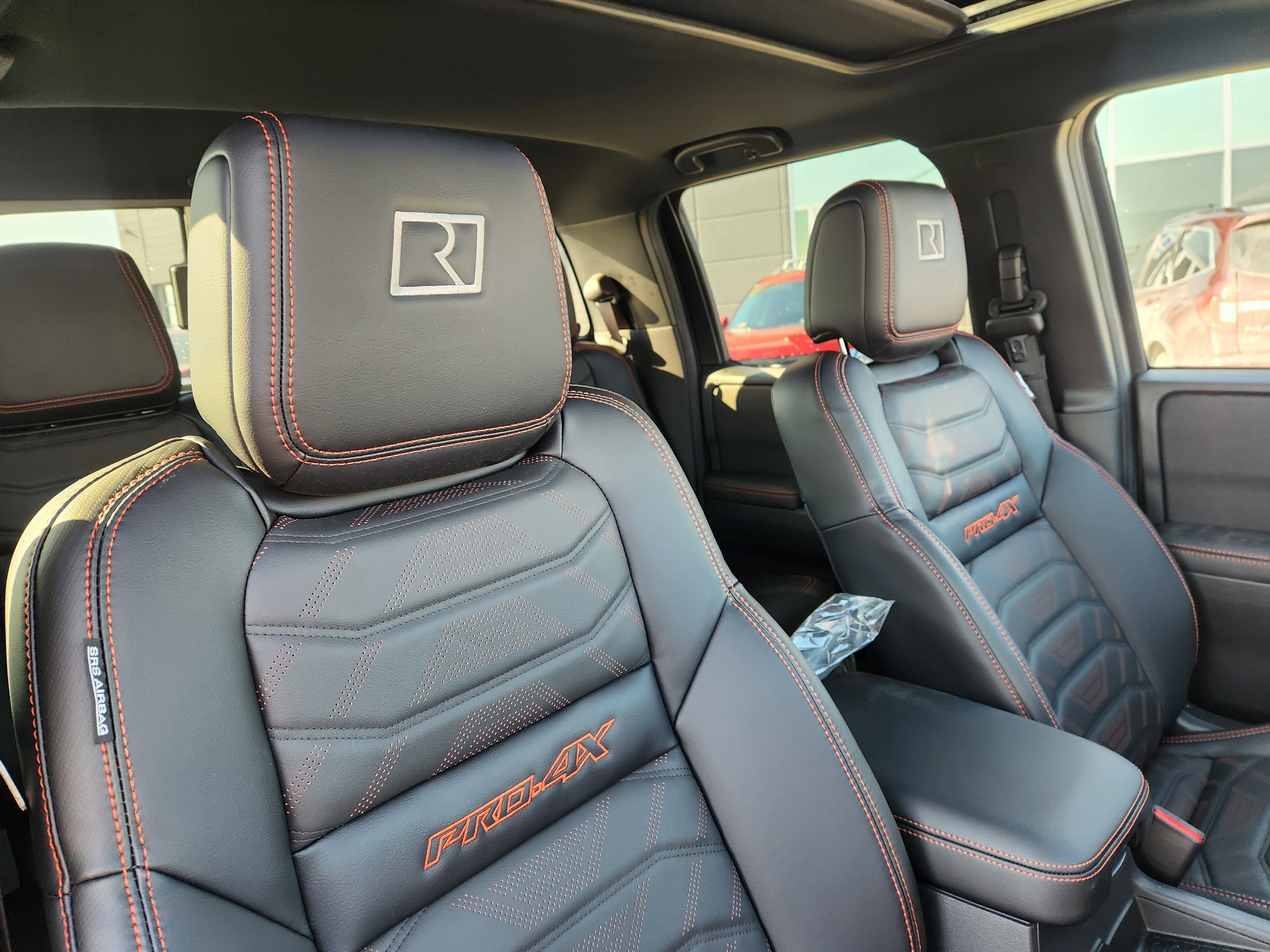 2026 Nissan Frontier PRO-4X w/R Package