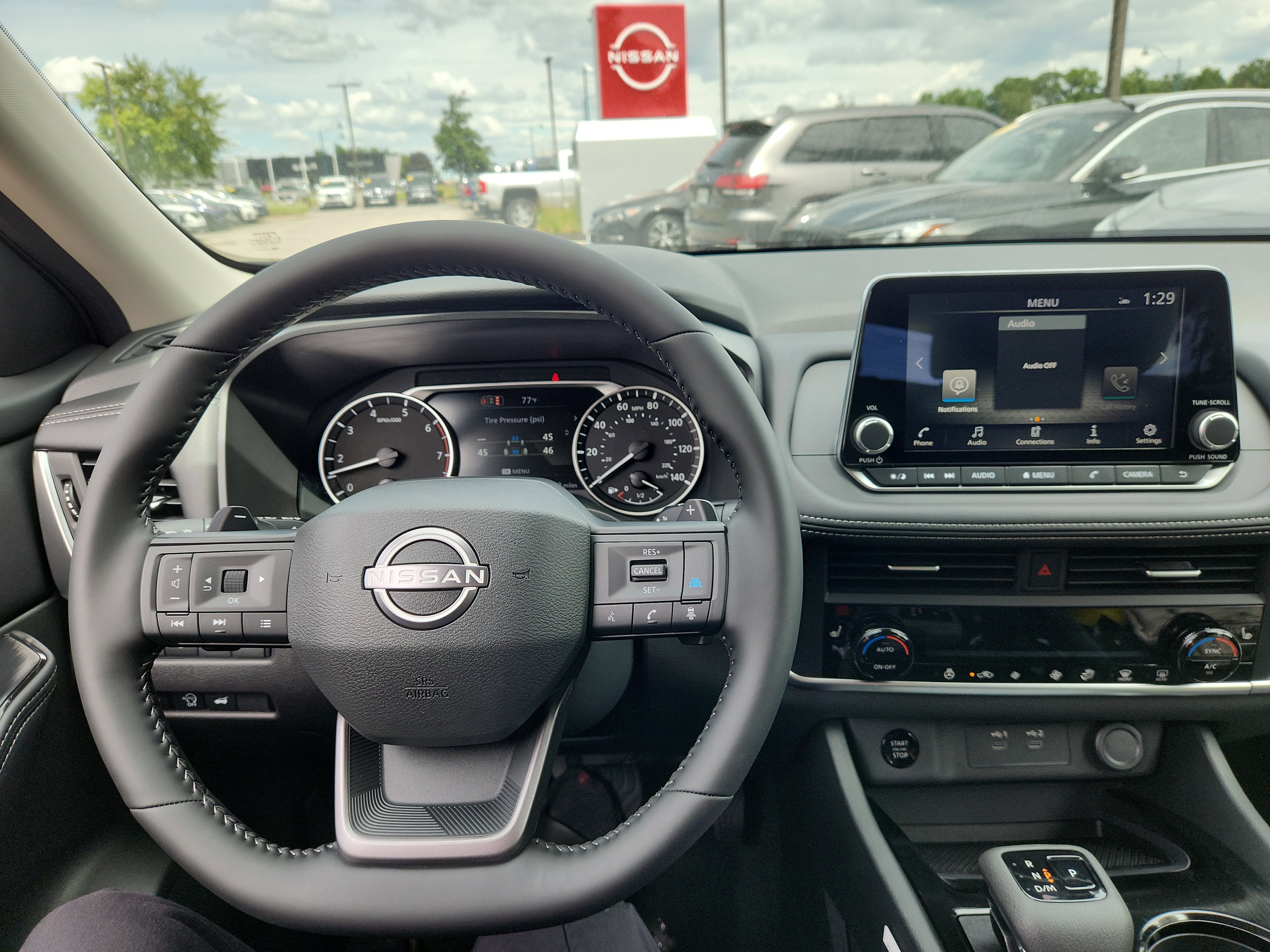 2026 Nissan Rogue SV