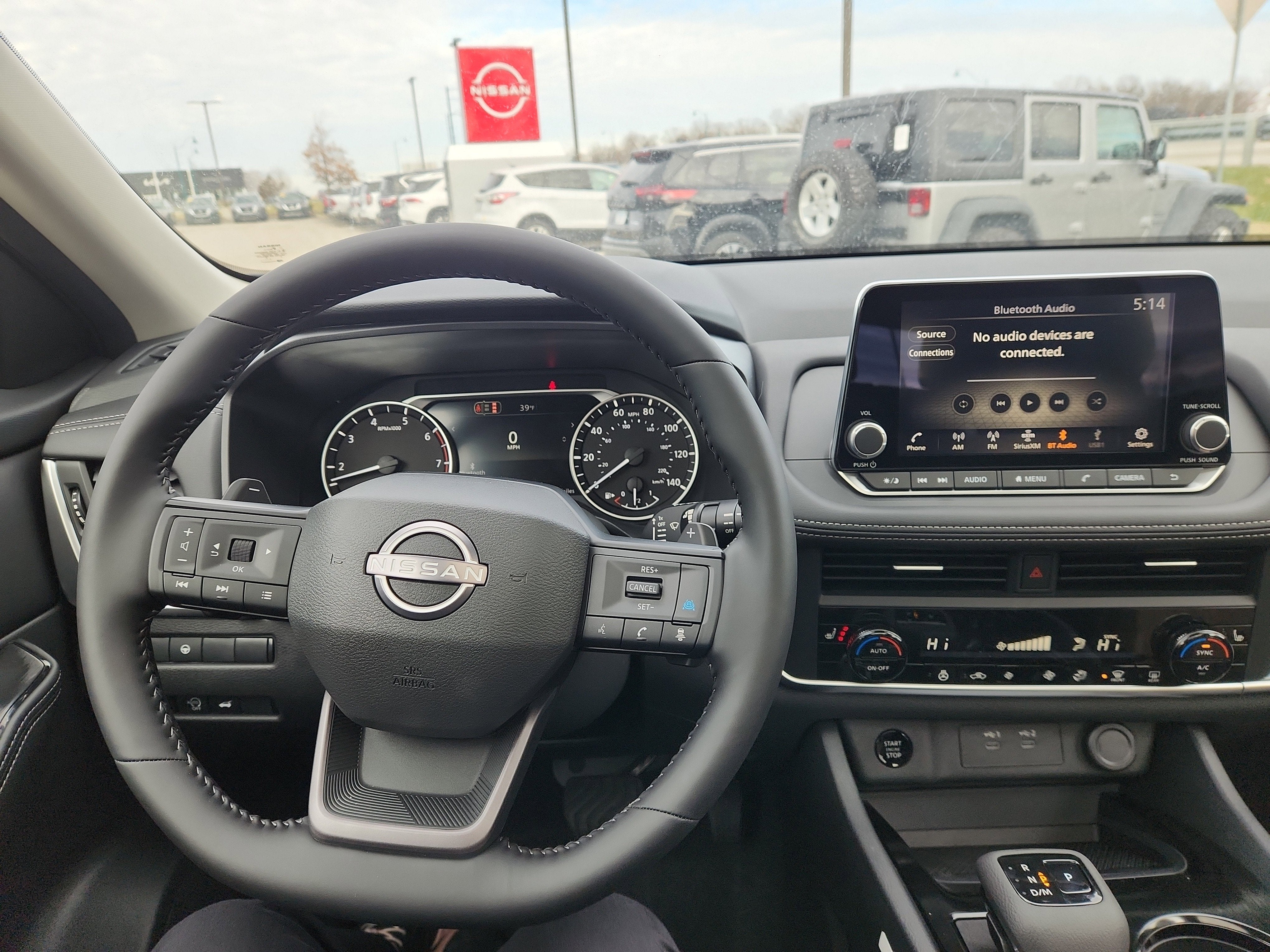 2026 Nissan Rogue SV