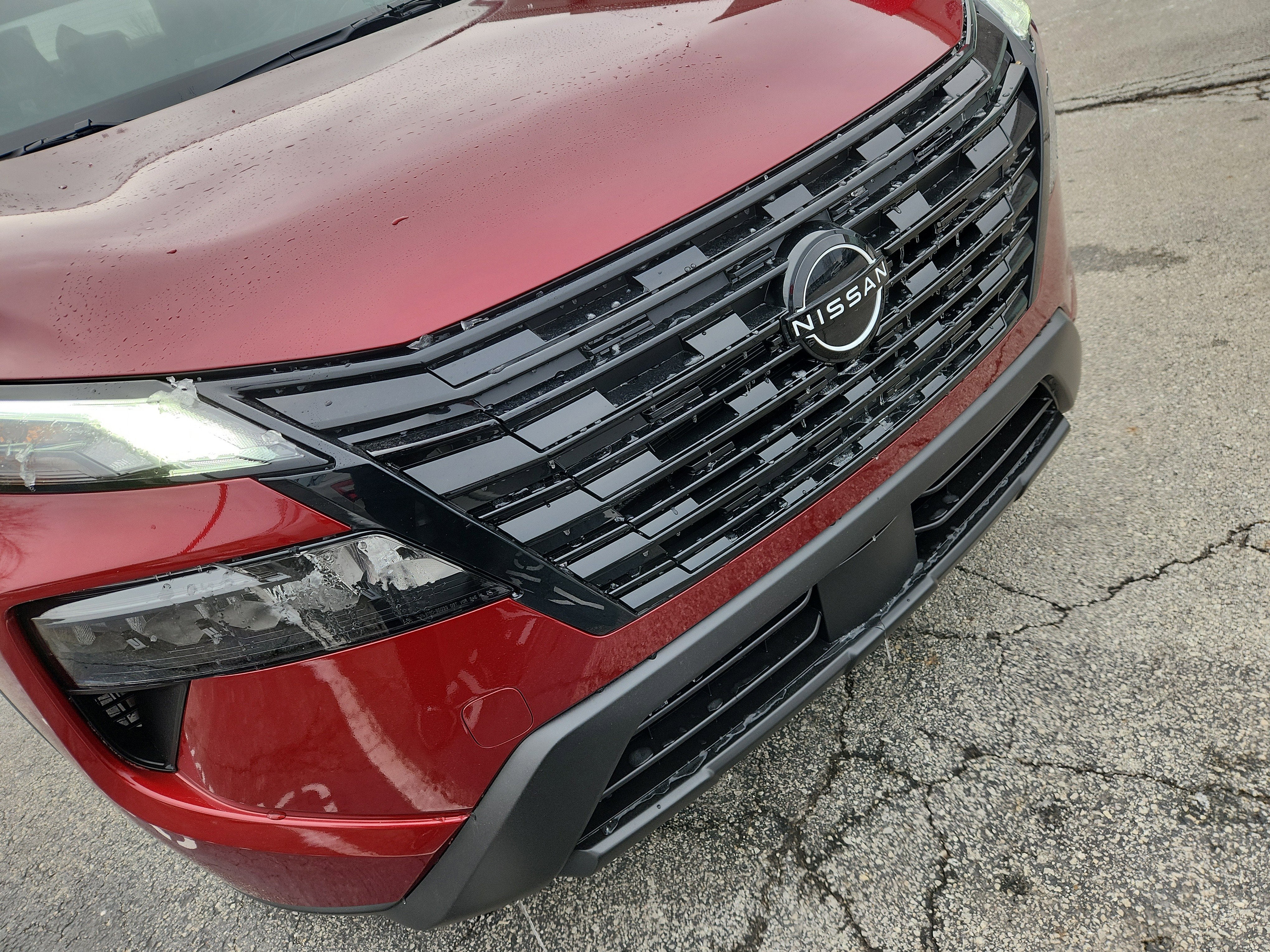 2026 Nissan Rogue Dark Armor