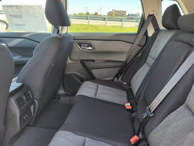 2027 Nissan Rogue SV