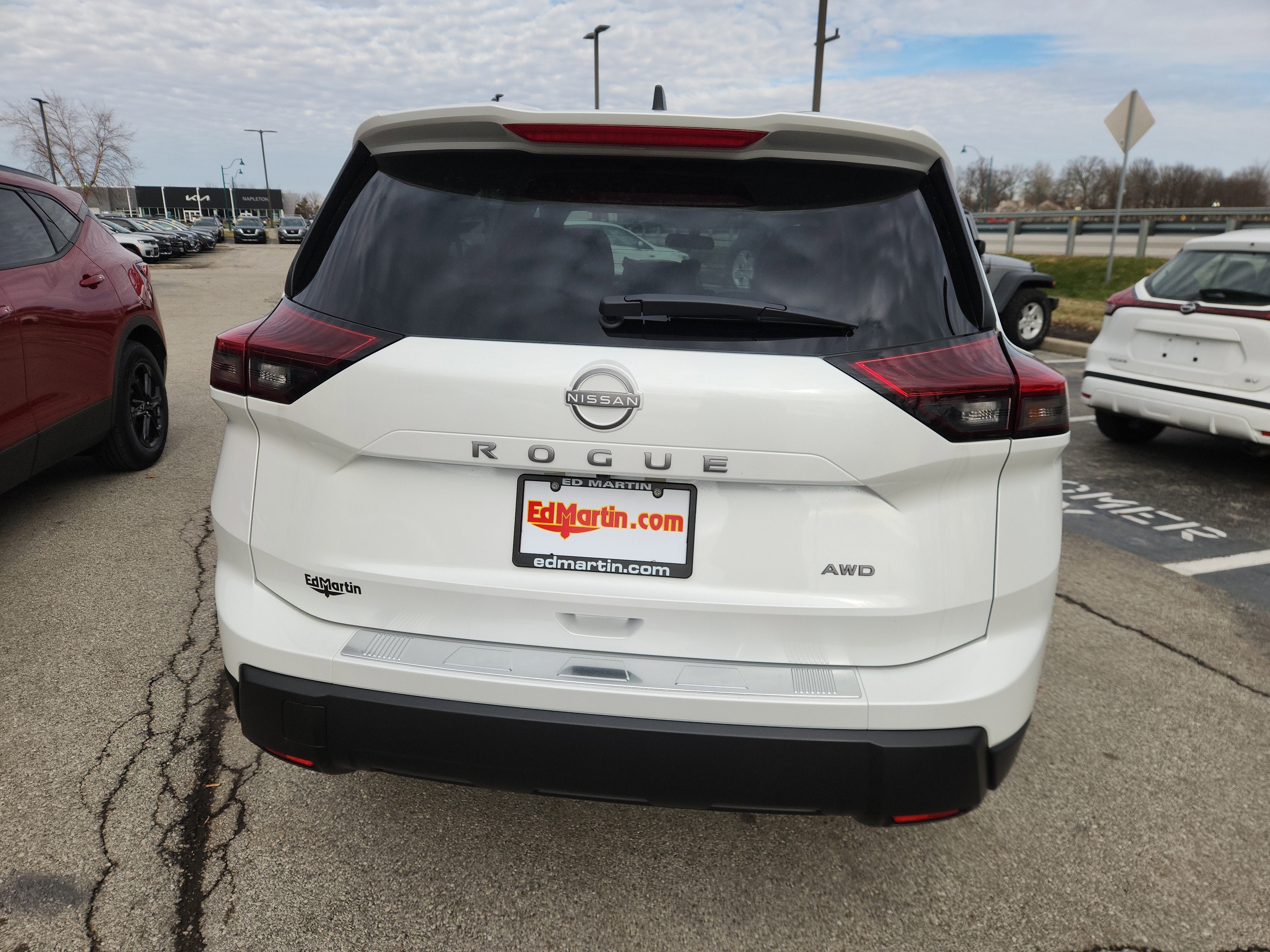 2026 Nissan Rogue SV