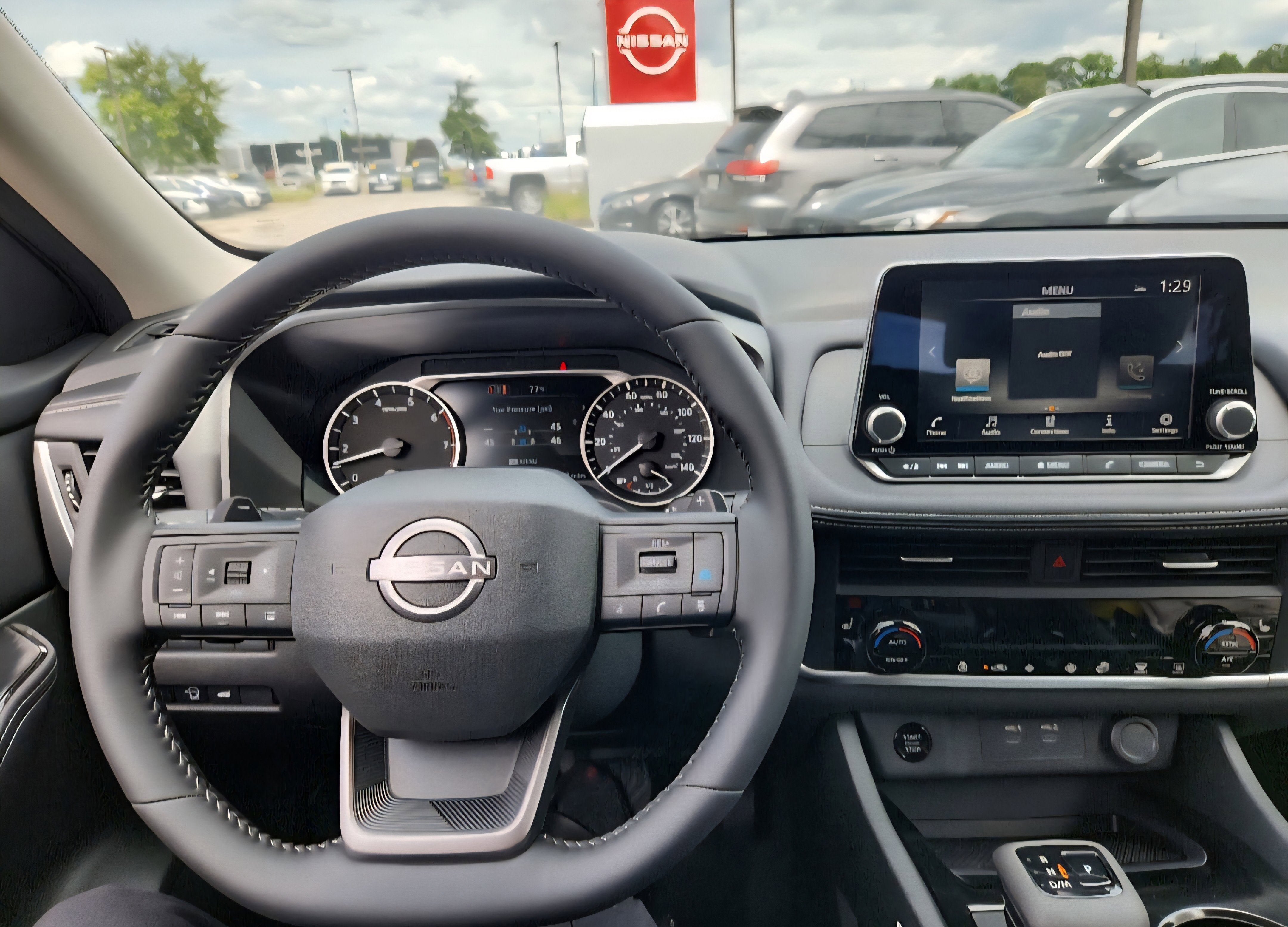 2026 Nissan Rogue SV