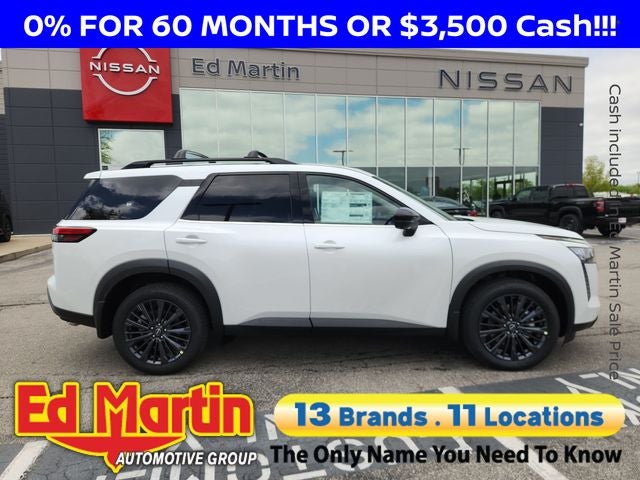 2026 Nissan Pathfinder SL