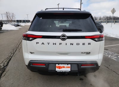 2026 Nissan Pathfinder Platinum