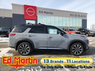 2026 Nissan Pathfinder Platinum