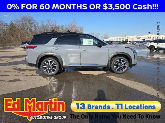 2026 Nissan Pathfinder Platinum