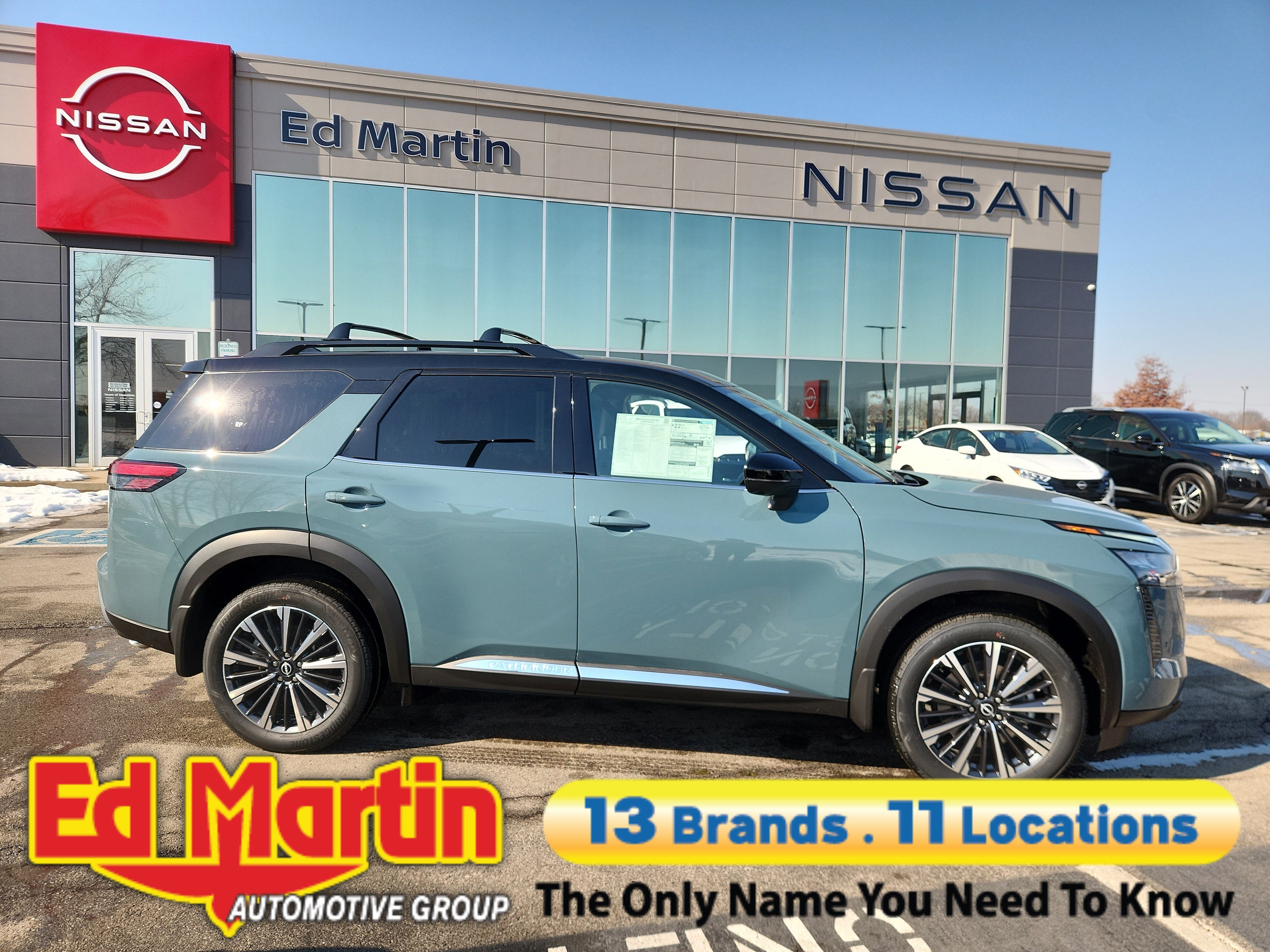 2026 Nissan Pathfinder Platinum