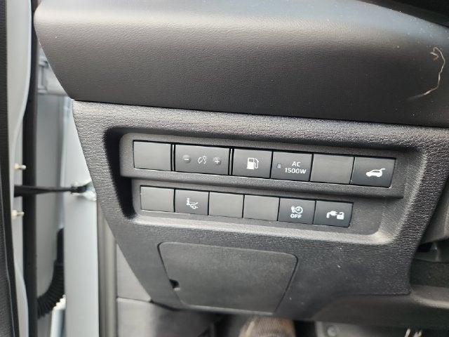 2026 Nissan Rogue Plug-In Hybrid Platinum