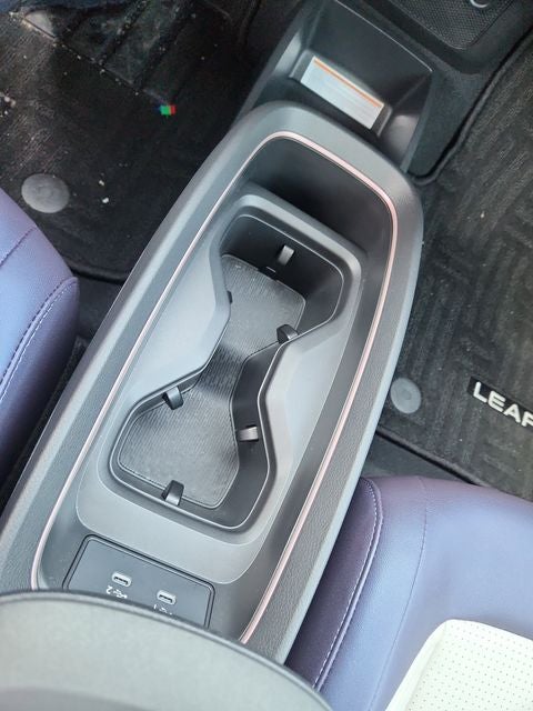 2026 Nissan Leaf PLATINUM+