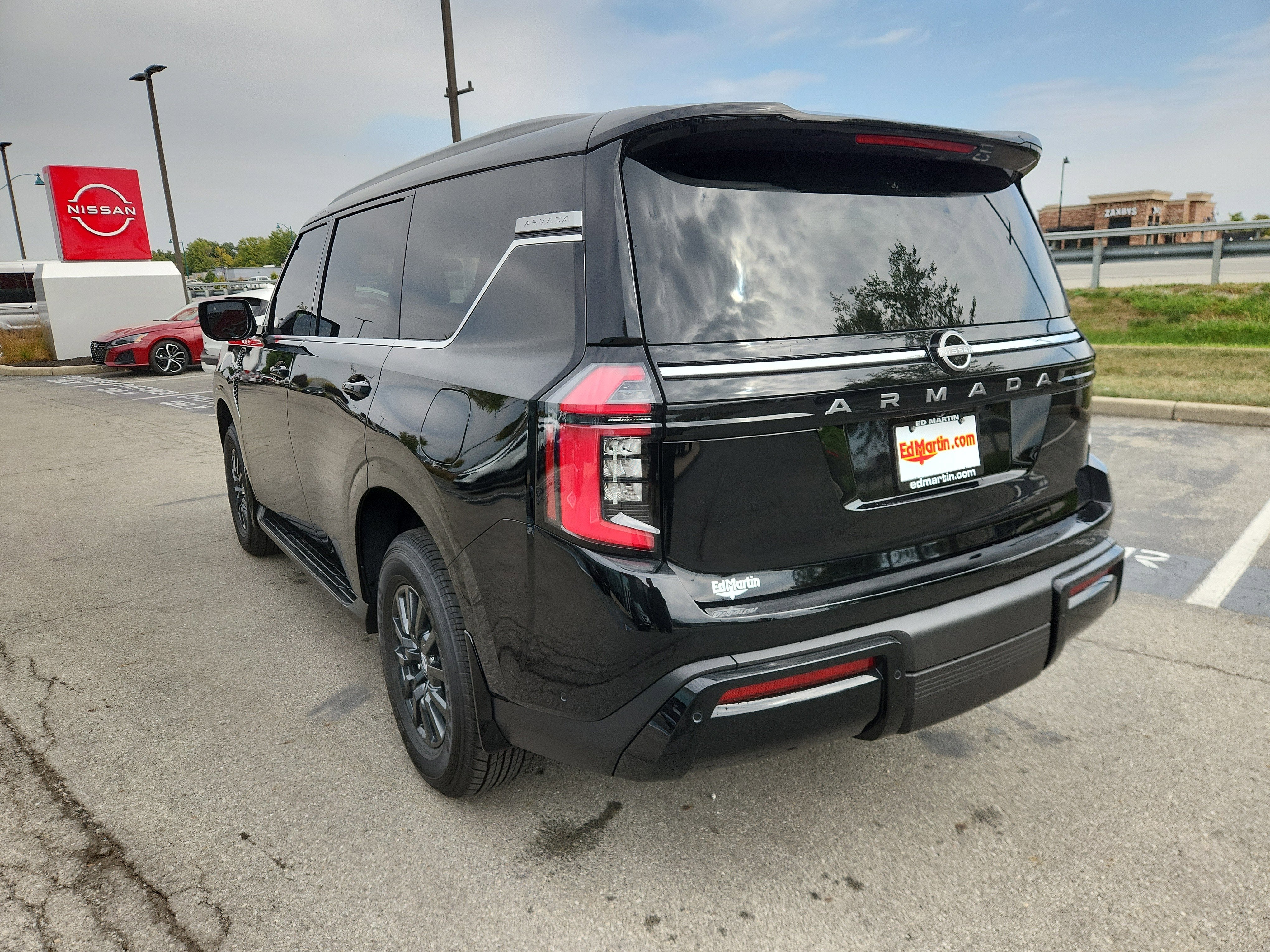 2026 Nissan Armada SV