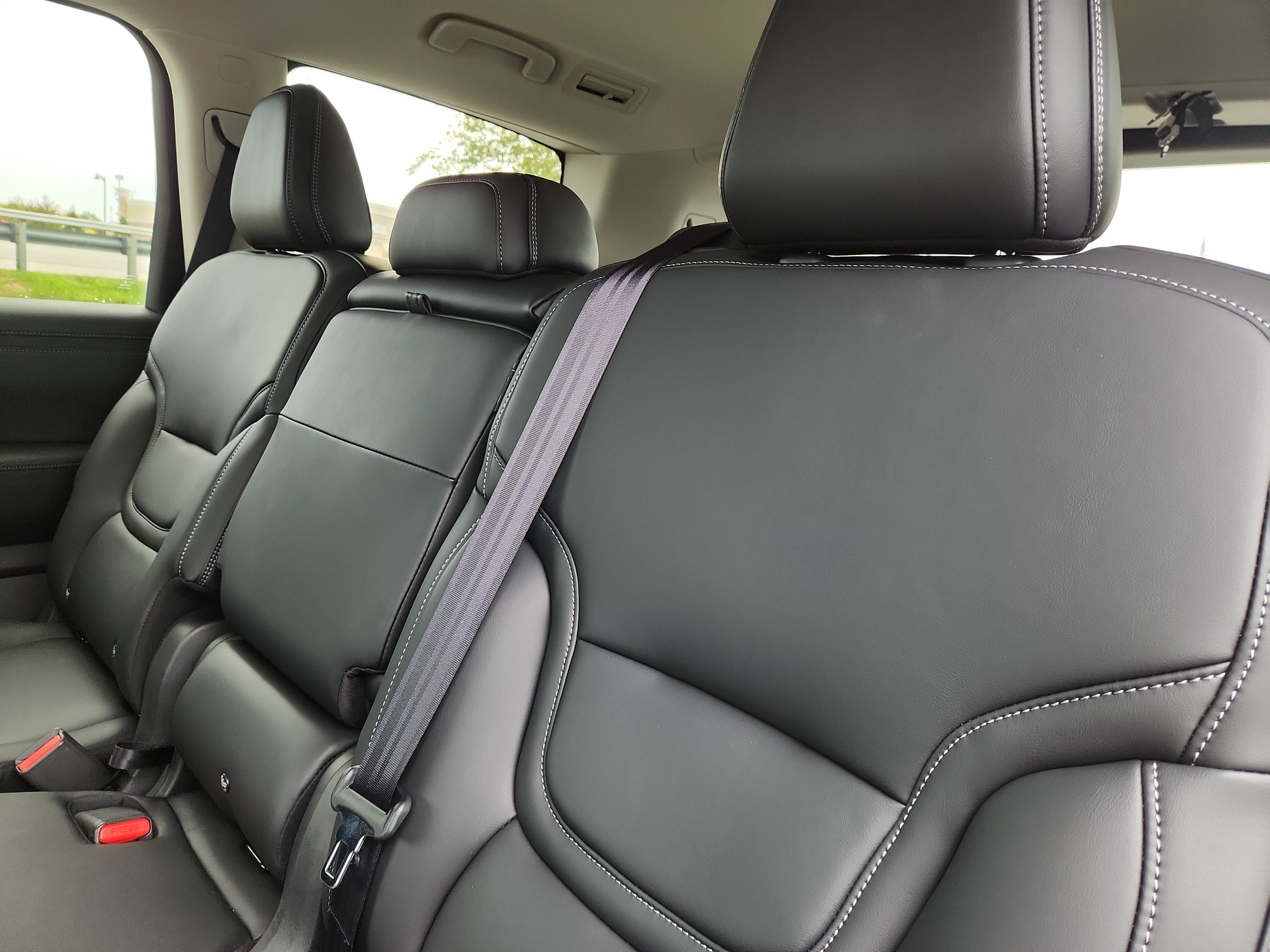 2026 Nissan Armada SV