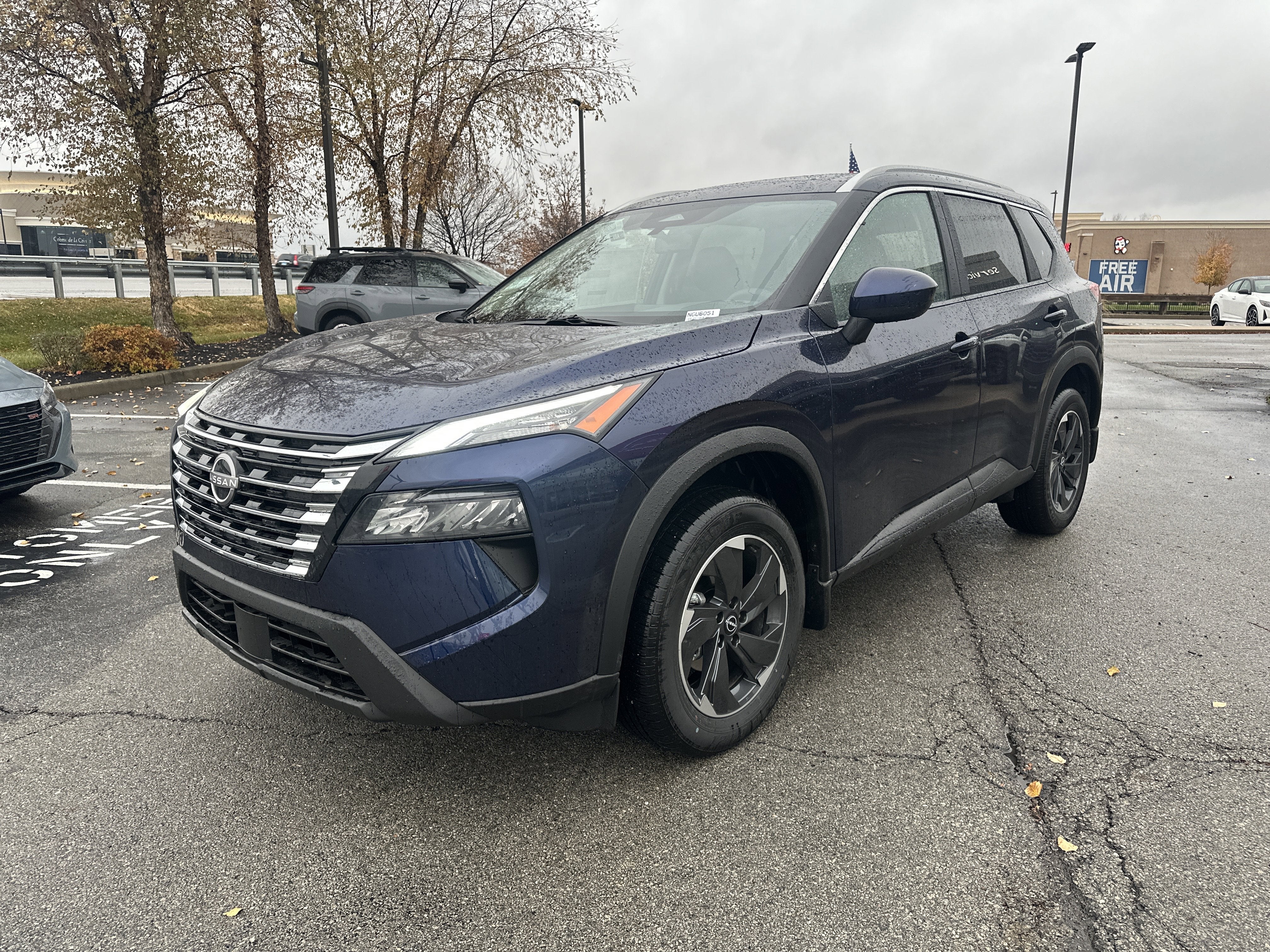 2026 Nissan Rogue SV