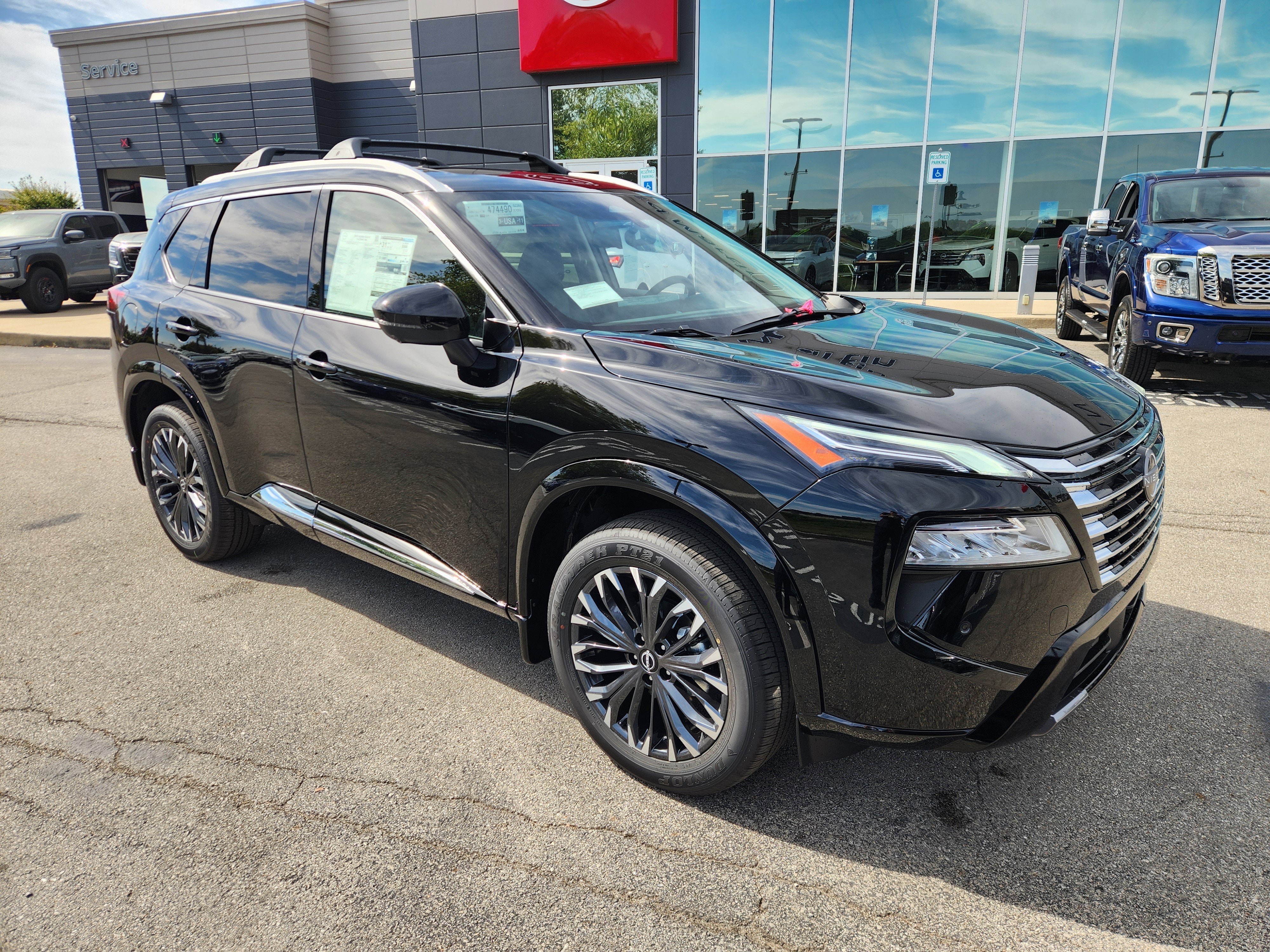 2026 Nissan Rogue Platinum