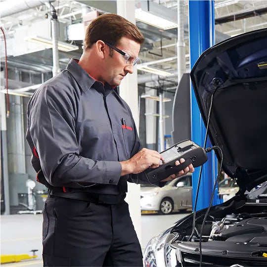 Ed Martin Nissan in Indianapolis IN